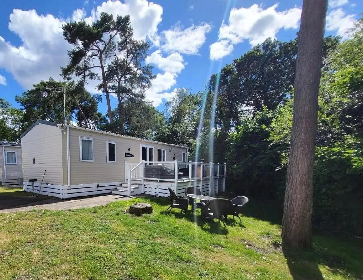 Jasmine Corner - Entertainment Passes Included - Message For Longer Stays Ringwood